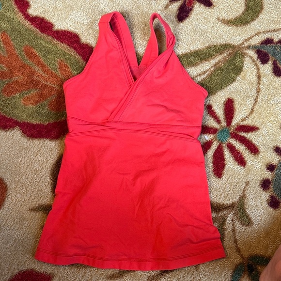 lululemon athletica Vibrant Red Tank Top - Picture 1 of 7